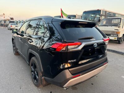 2019 Toyota RAV 4 Cruiser Hybrid 2.5L In-Line 4-Cylinder Engine Black SUV Automatic