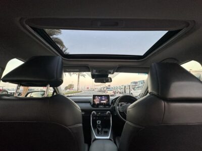 2019 Toyota RAV 4 Cruiser Hybrid 2.5L In-Line 4-Cylinder Engine Black SUV Automatic