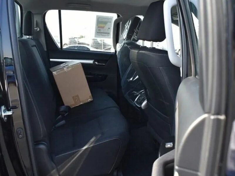 2025 Toyota Hilux SR5 4.0 Litres V6 Petrol Engine Black Pickup Truck Automatic 4WD