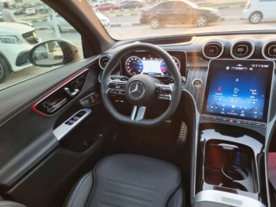 2024 Mercedes-Benz GLC 2.0-liter Inline 4-cylinder Turbocharged Engine Silver Black SUV