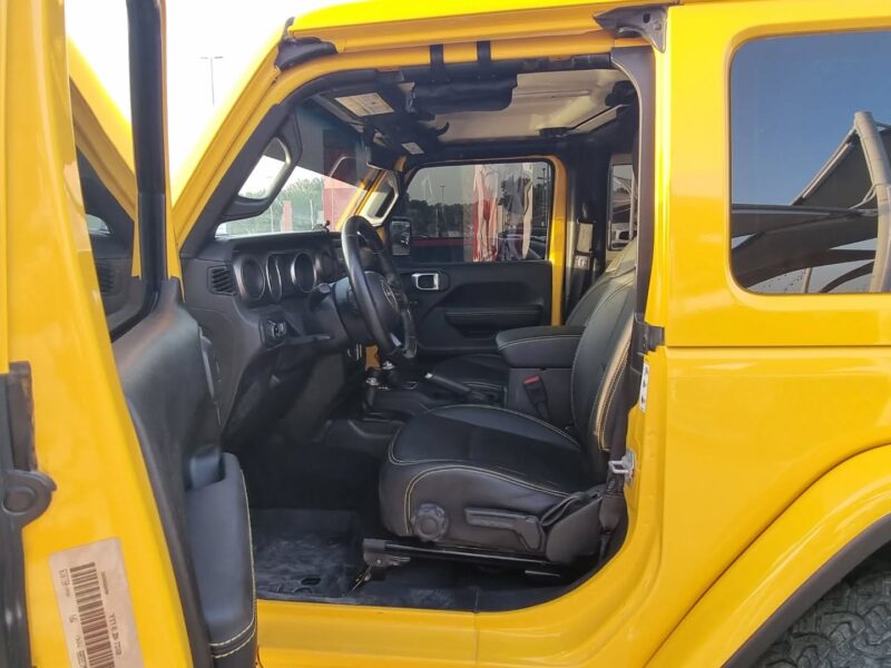 2018 Jeep Wrangler 2-Door 3.6 Litres Pentastar V6 Petrol Engine Yellow Black SUV