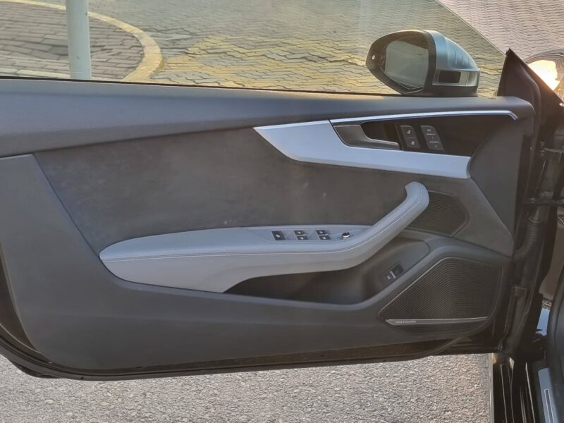 2022 Audi S5 Cabriolet 3.0-liter Turbocharged V6 Petrol Engine Black Convertible