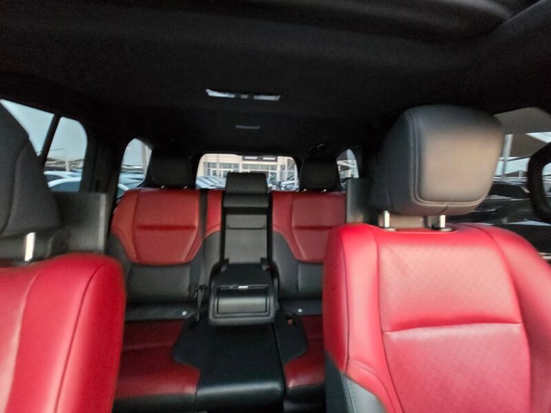 2023 Toyota Land Cruiser VXR 3.5L Twin Turbo V6 Petrol Engine Black Red SUV