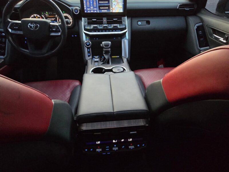 2023 Toyota Land Cruiser VXR 3.5L Twin Turbo V6 Petrol Engine Black Red SUV