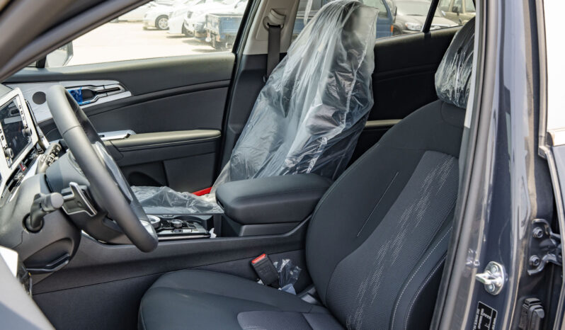 2025 Kia Sportage 1.6L Turbocharged Inline-4 GDI Engine Grey Black SUV Full Option