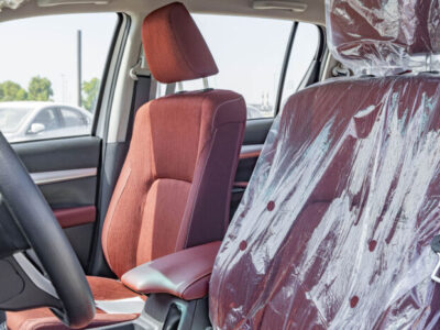 2025 Toyota Hilux 2.7L 4-cylinder, DOHC, 16-valve with VVT-i White Red Pickup Truck