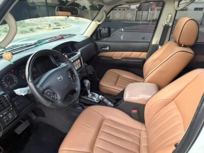 2022 Nissan Patrol Super Safari 4.8-liter Inline-6 engine Petrol Engine White Tan SUV