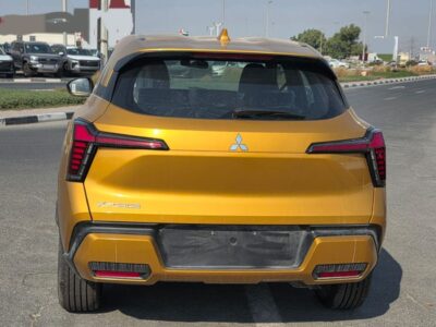 2025 MITSUBISHI XFORCE H-line 1.5 Litres 4 Cylinders Petrol Engine Orange Black SUV