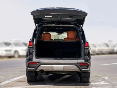 2023 Lexus LX600 VIP 3.5-liter twin-turbo V6 Petrol Engine Black Tan SUV Automatic