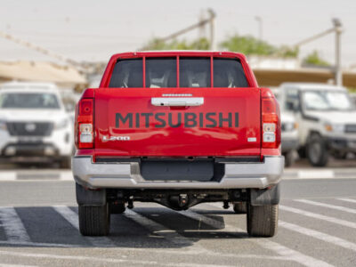 2025 Mitsubishi L200 .4L MIVEC 4 Cylinders Petrol Engine Red Black Pickup Truck