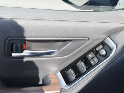 2025 Toyota Land Cruiser GXR 3.3 Liters V6 Twin Turbo Diesel Black SUV GCC Specs