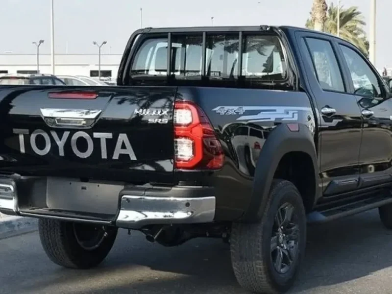 2025 Toyota Hilux SR5 4.0 Litres V6 Petrol Engine Black Pickup Truck Automatic 4WD