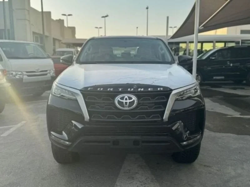 2024 Toyota Fortuner 2.4L 4 Cylinders In-line Diesel Engine Black Tan SUV GCC Specs