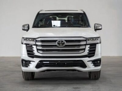 2026 Toyota Land Cruiser VXR 3.5L V6 Twin Turbo Petrol Engine White Red SUV GCC Specs