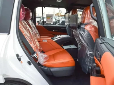 2025 Lexus LX600 VIP 3.5-liter twin-turbo V6 Petrol Engine White Tan SUV Automatic GCC Specs