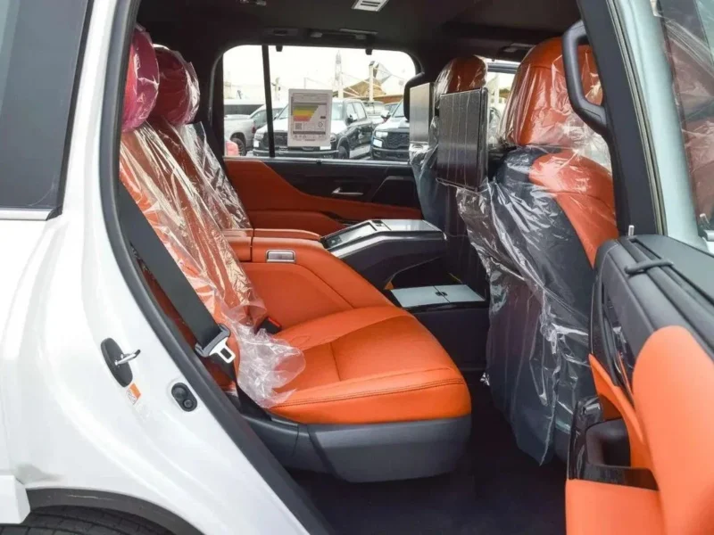2025 Lexus LX600 VIP 3.5-liter twin-turbo V6 Petrol Engine White Tan SUV Automatic GCC Specs