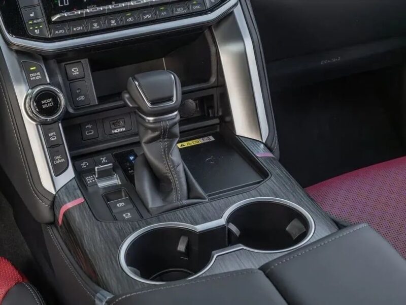 2026 Toyota Land Cruiser VXR 3.5L V6 Twin Turbo Petrol Engine White Red SUV GCC Specs