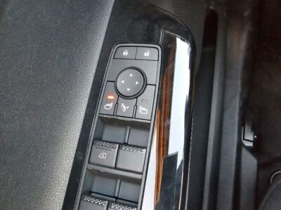 2025 MITSUBISHI XFORCE H-line 1.5 Litres 4 Cylinders Petrol Engine Orange Black SUV