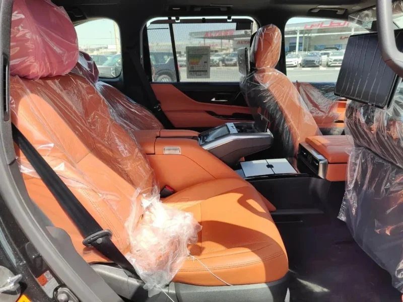 2025 Lexus LX600 VIP 3.5-liter twin-turbo V6 Petrol Engine Black Tan SUV Automatic GCC Specs