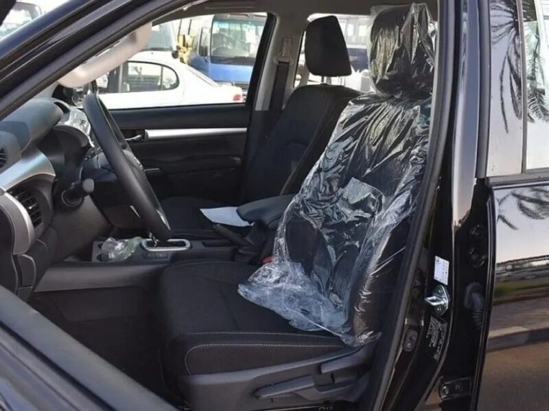 2025 Toyota Hilux SR5 4.0 Litres V6 Petrol Engine Black Pickup Truck Automatic 4WD