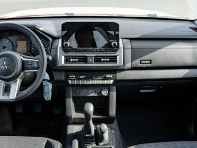 2025 Mitsubishi L200 .4L MIVEC 4 Cylinders Petrol Engine Red Black Pickup Truck