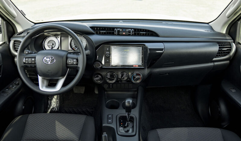 2025 Toyota Hilux DC 2.4L 4-Cylinder Turbocharged Diesel Engine Grey Black Pickup