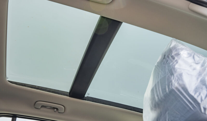 2025 Kia Sportage 1.6L Turbocharged Inline-4 GDI Engine Grey Black SUV Full Option