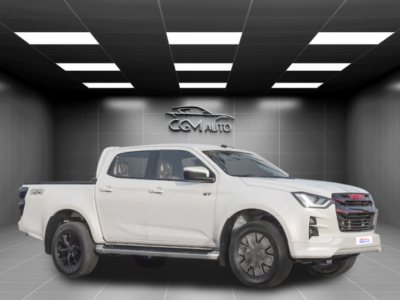 2025 ISUZU D-MAX GT DC 3.0L Turbocharged Inline-4 Diesel Engine White Black Pickup Truck