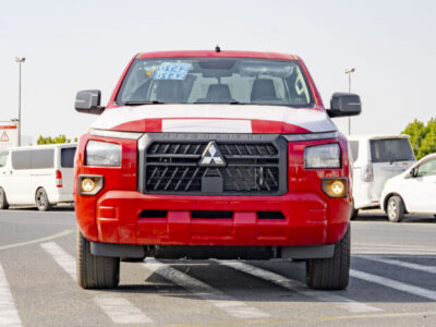 2025 Mitsubishi L200 .4L MIVEC 4 Cylinders Petrol Engine Red Black Pickup Truck