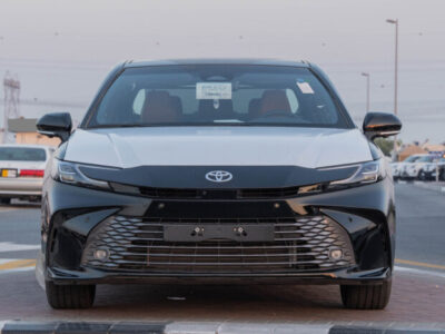 2025 Toyota Camry Lumiere 2.5L Inline-4, DOHC, Dual VVT-iE Black Tan Sedan Full Option