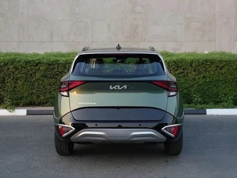 2024 Kia Sportage AT 1.6-liter 4-cylinder Petrol Engine Green Black SUV Automatic FWD