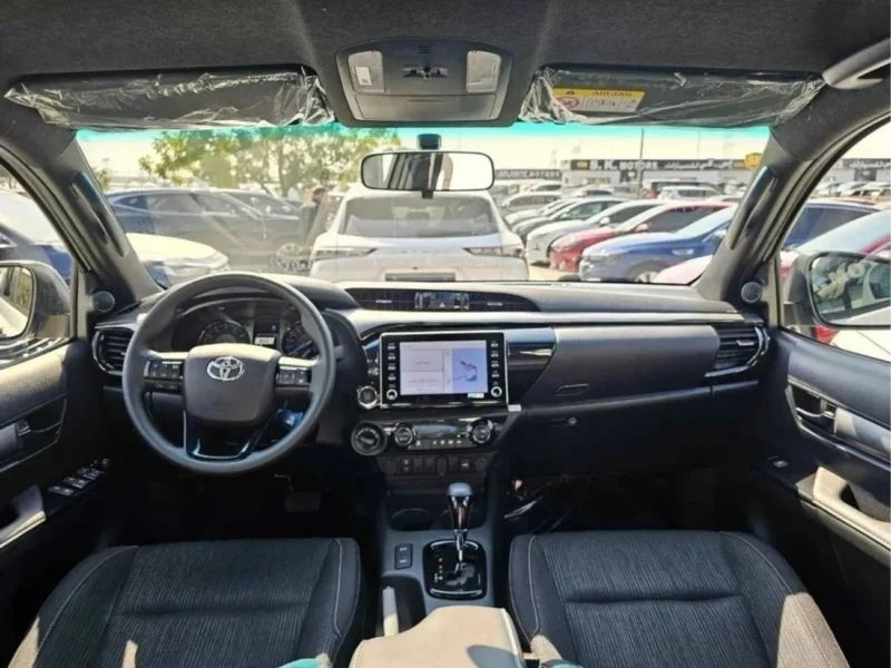 2025 Toyota Hilux Adventure DC 4.0 Liters V6 Petrol Engine White Black Pickup Truck