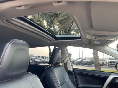 2017 Toyota RAV4 Cruiser 2.5 Litres 4-cylinder Petrol Engine Grey Black SUV AWD