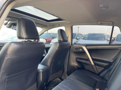 2017 Toyota RAV4 Cruiser 2.5 Litres 4-cylinder Petrol Engine Grey Black SUV AWD