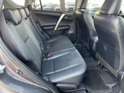 2017 Toyota RAV4 Cruiser 2.5 Litres 4-cylinder Petrol Engine Grey Black SUV AWD