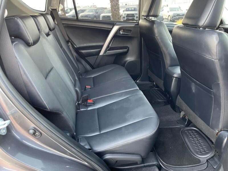 2017 Toyota RAV4 Cruiser 2.5 Litres 4-cylinder Petrol Engine Grey Black SUV AWD