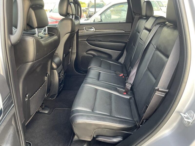 2021 Jeep Grand Cherokee Limited 3.6 Litres 6 cylinders Petrol Engine Grey Black SUV