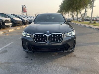 2021 BMW X4 xDrive30i M Sport 2.0L turbocharged 4 Cylinder Petrol Engine Black Red SUV