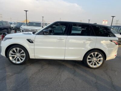 2018 Land Rover Range Rover Sport 3.0 Litres Turbo Diesel Engine White Black SUV