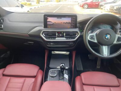 2021 BMW X4 xDrive30i M Sport 2.0L turbocharged 4 Cylinder Petrol Engine Black Red SUV