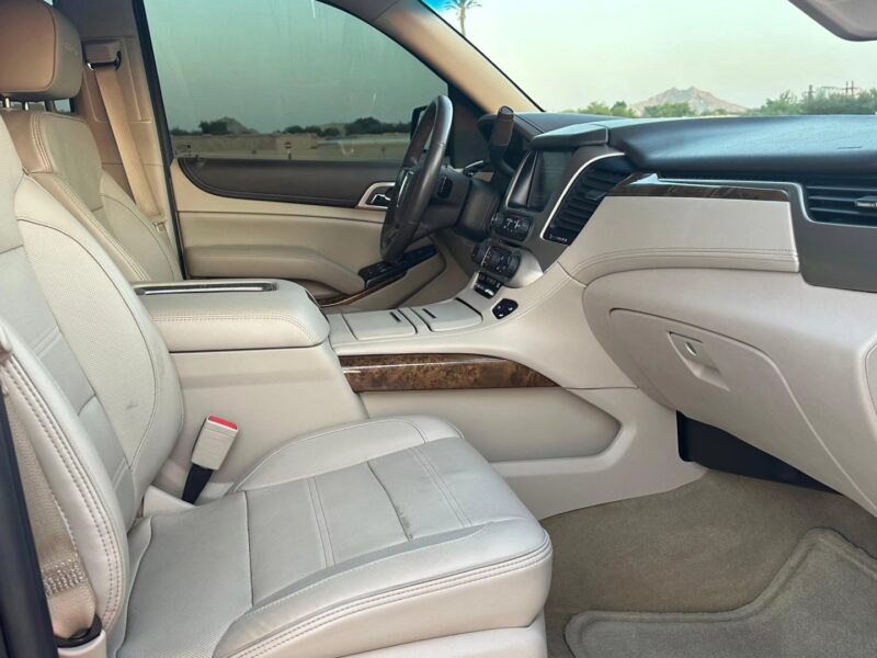 2016 GMC Yukon Denali 6.2L EcoTec3 V8 Petrol Engine Black Beige Luxury SUV