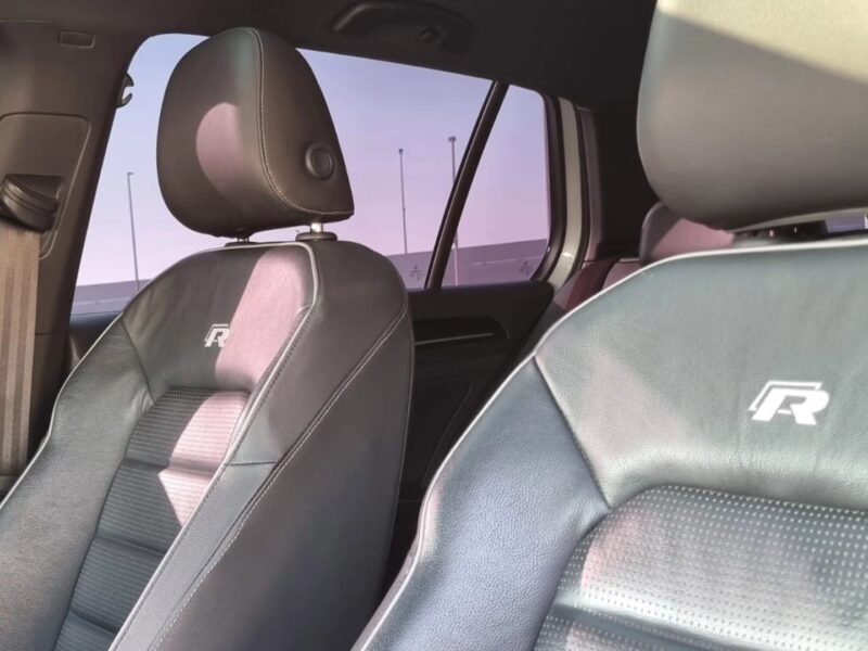 2018 Volkswagen Golf R 2.0 Liters Inline-4 Cylinders Petrol Engine White Black Hatchback