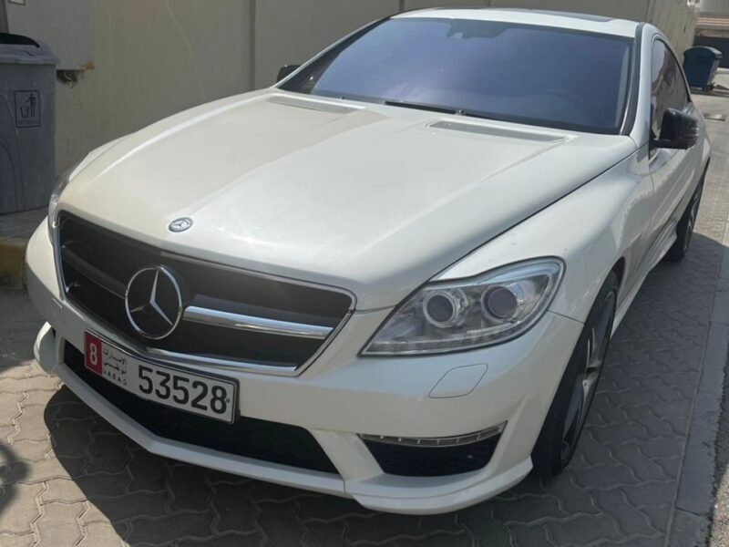 2008 Mercedes-Benz CL500 5.5 Litres V8 Petrol Engine White Luxury 2-door Coupe