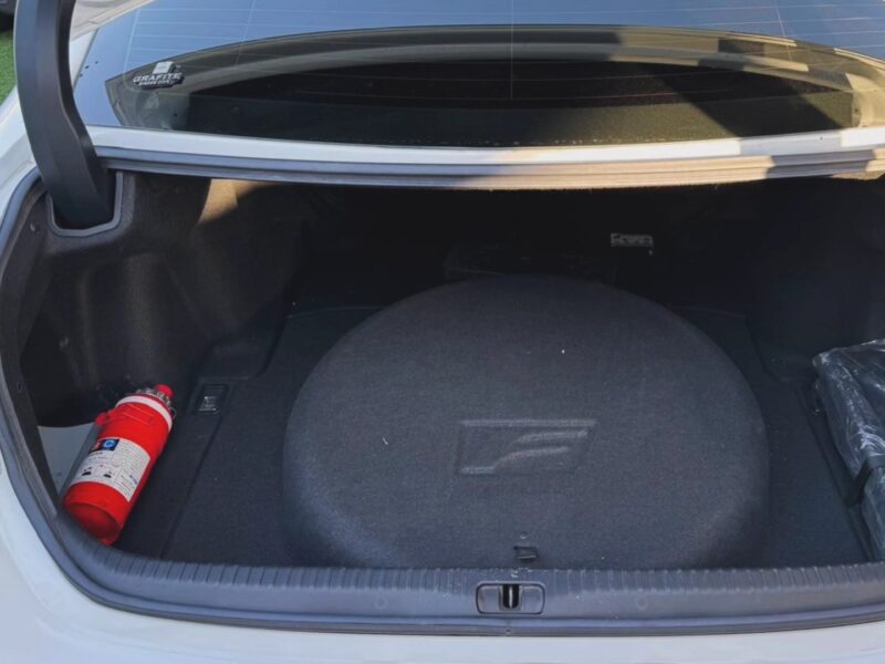 2016 Lexus RC F Carbon Fiber 5.0 Litres V8 Engine White Red 2-door Luxury Coupe