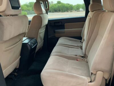 2015 Toyota Land Cruiser GXR 4.0 Litres V6 Petrol Engine White Beige SUV Automatic