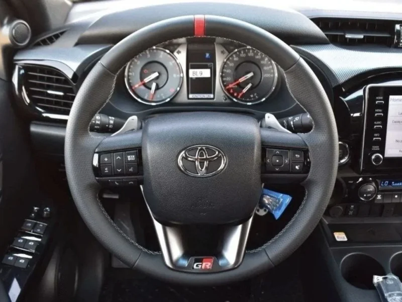 2025 Toyota Hilux GR Sport 2.8L 4 Cylinder Turbo Diesel Engine White Black Double Cab Pickup