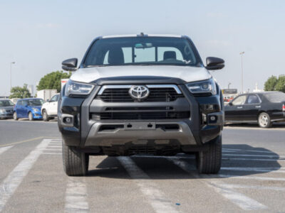 2025 Toyota Hilux Adventure SR5 4.0L V6 Petrol Engine Black Pickup Truck Automatic