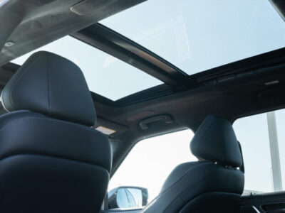 2025 Infiniti QX80 Autograph 3.5-liter V6 Twin-Turbocharged Engine Silver Red SUV