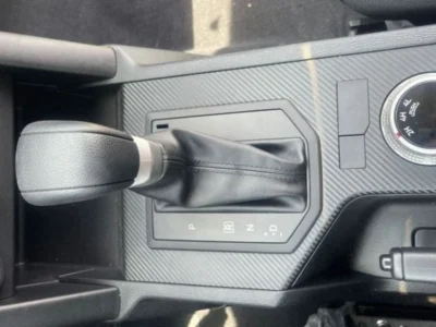 2026 Mitsubishi L200 GLX 2.4-liter Turbocharged Diesel 4 Cylinder Engine White Grey Pickup