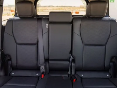 2025 Toyota Land Cruiser Prado 250 Series First Edition 2.8L 4 cylinders in-line White Black SUV